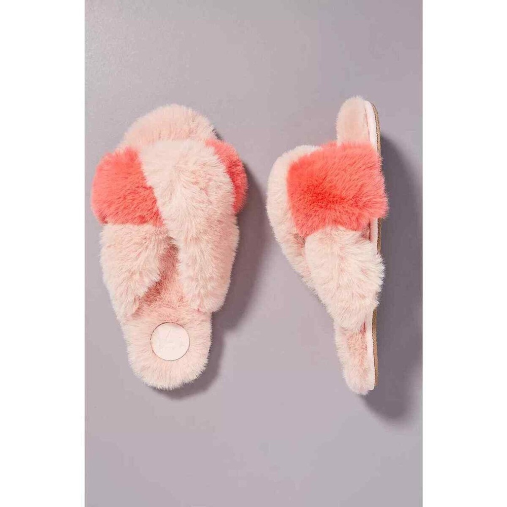 Anthroplogie Lexie Slippers in Pink Combo.